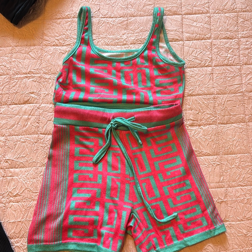 SHEIN outfit only worn once